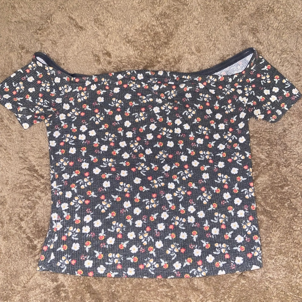 Mossimo off the shoulder top